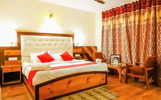 Hotel Neha Palace