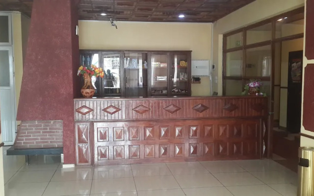 hotel Plazza Inn
