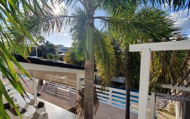 B&B Curacao nv