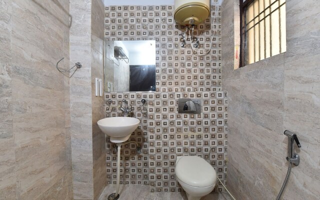 Fabhotel Rushank Palace