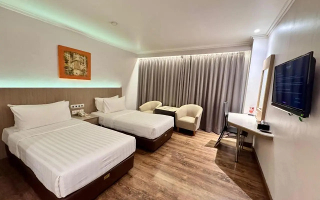 Orchardz Hotel Industri