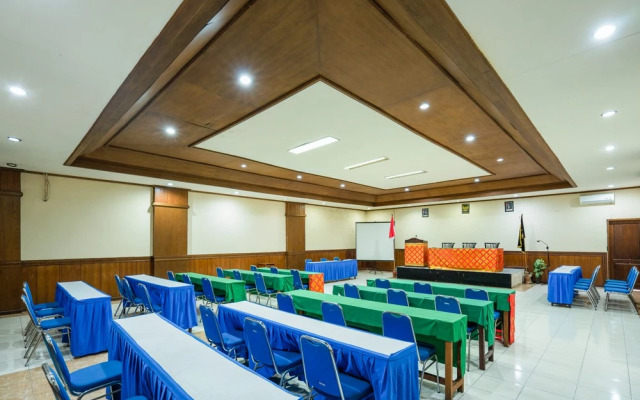 RedDoorz Plus @ Mahajaya Hotel Denpasar