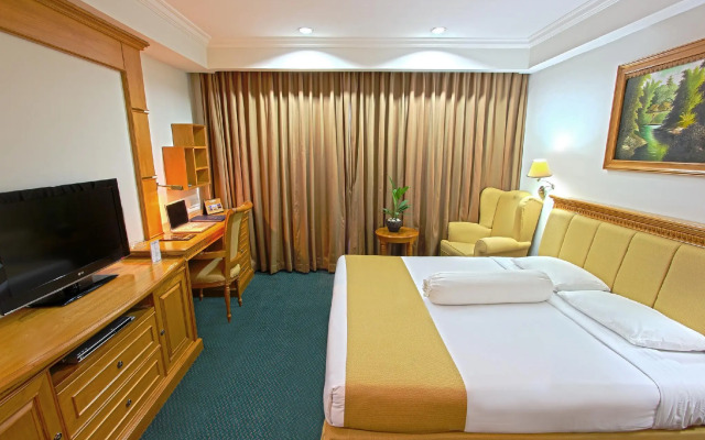 Harmoni Suites Hotel