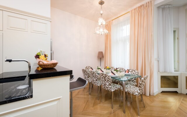 Empirent Design Apartments