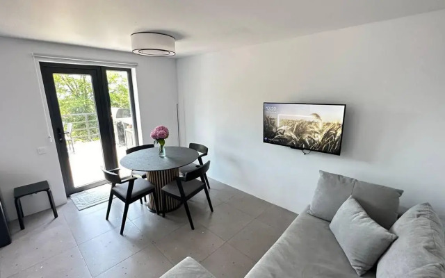 Дом на улице Дорога на большой Ахун