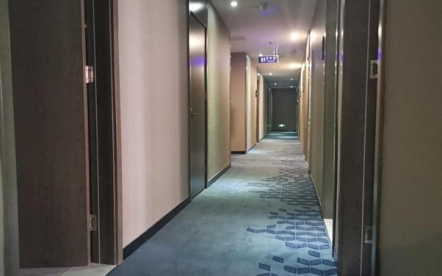 7days Inn Beijing Railway South Station Jiaomen East Metro Station Branch – Hotel Rooms – Beijing