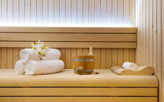 Centara West Bay Hotel & Residences Doha