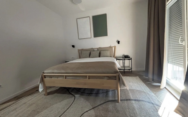 Stella's beachfront aparthotel