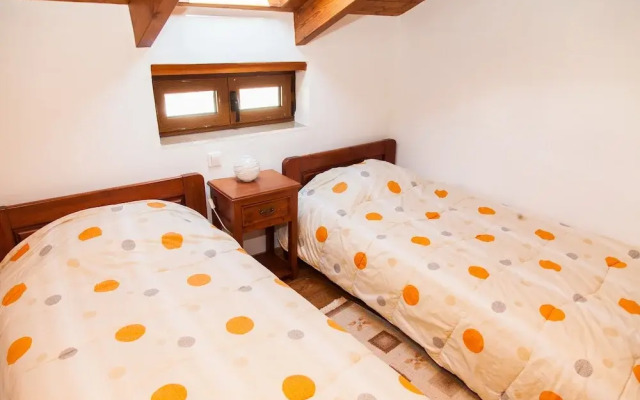 Hilltop Restful Maisonette in Arachova