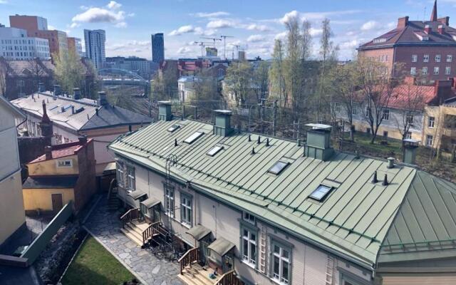 Charming city studio