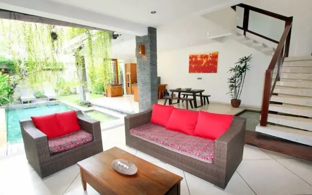 Villa Manika