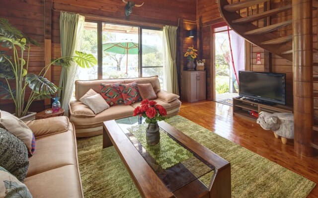 Kuruchi House