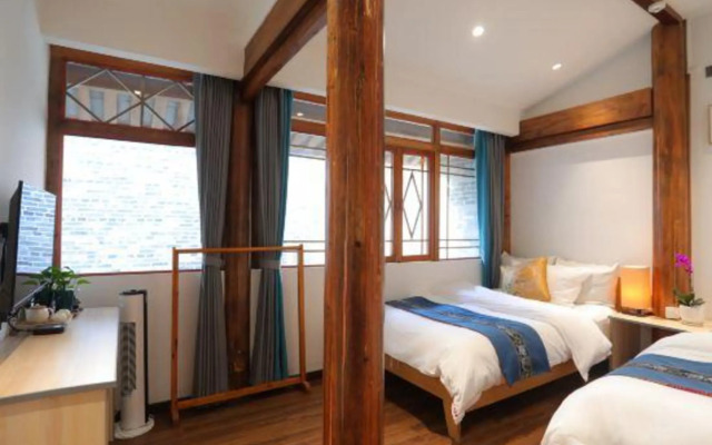 Heshun Chuntianli Inn