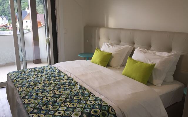 Hotel Cercano