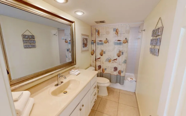 Beach House 602a 2 Bedroom Condo