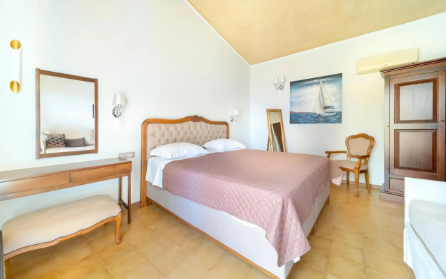 Hotel Agia Markella