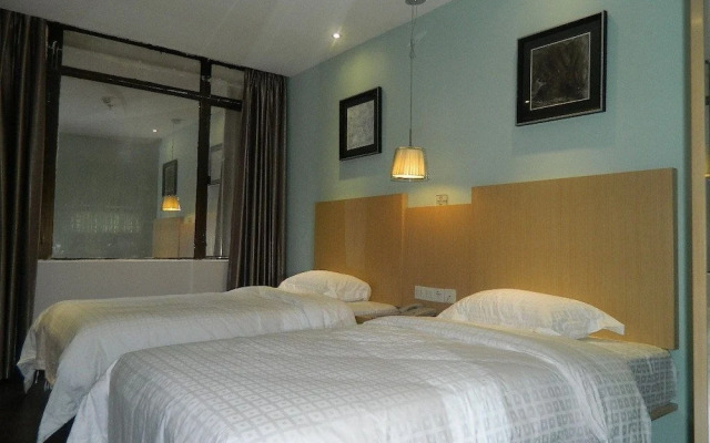 Sealy Hotel