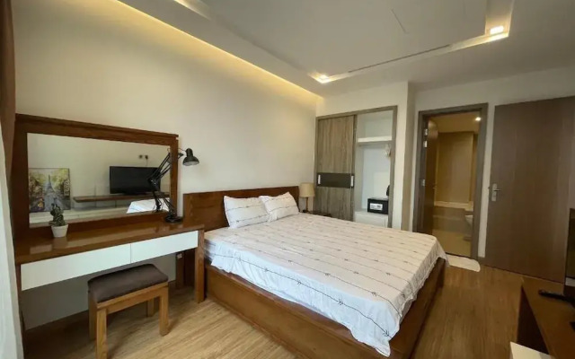 Metropolis Apartment