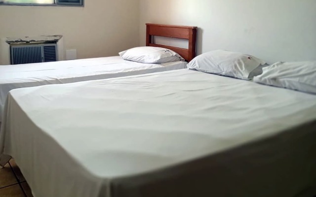 OYO Grande Hotel