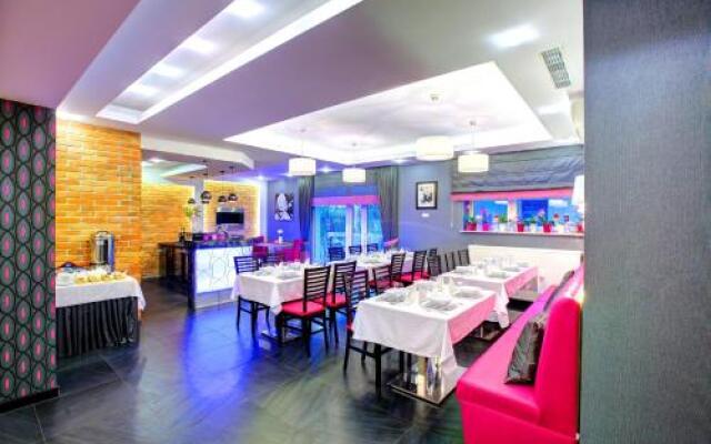 Hostel Evotel