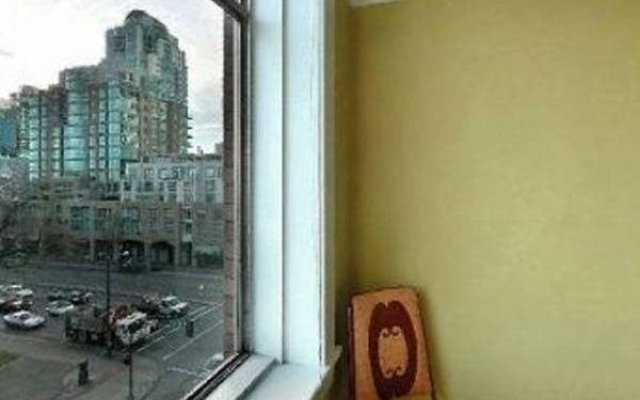 C&N Backpackers Hostel - Vancouver