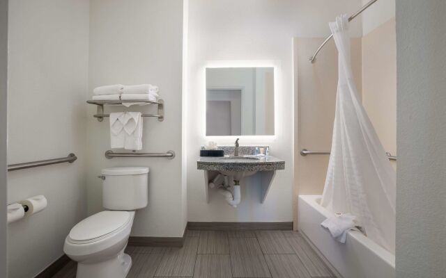 Comfort Suites Denham Springs