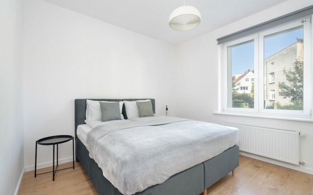 Rycerska Apartments by Renters