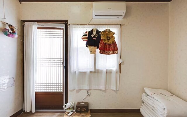 Jeonju Flowerwind Pension