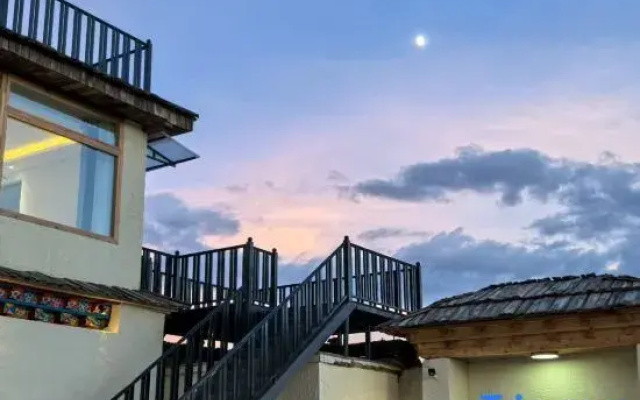 Shangri-La Yunxi Homestay