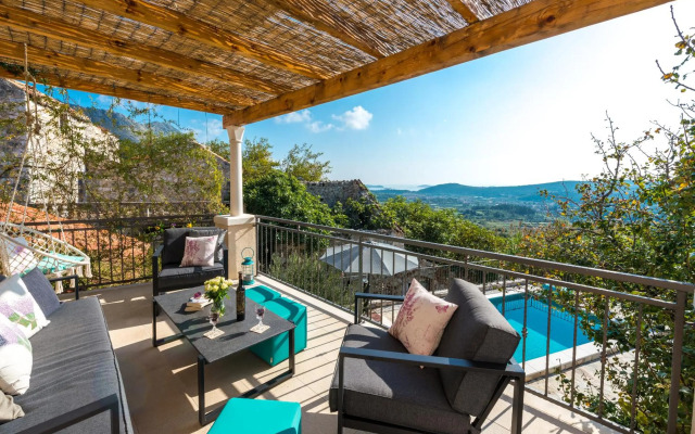 Rustic Stone Villa Begovi Dvori- Exclusive Privacy