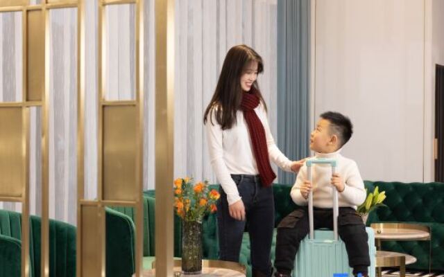 Xana Deluxe Hotel (Xinyang Wanda Plaza store)