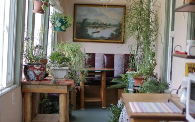 Historic Smith Hotel B&B