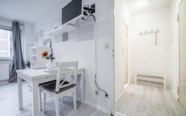 Private Apartment Alice Top (5948)