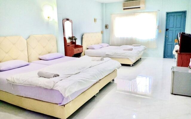 Ranong Boutique Hotel and Mall