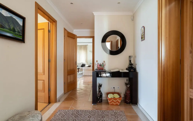 Scenic Apartment - Palheiro Village