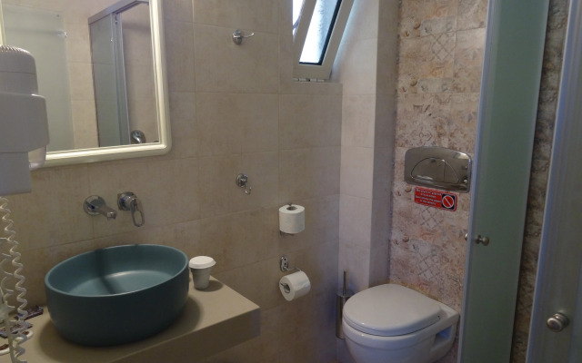 Thalassa House Apartments