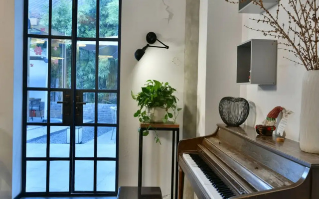 Blossom Hill Inn · Shantang