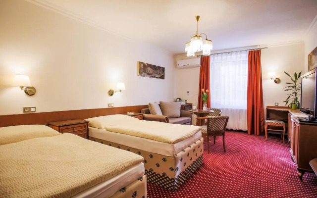 Hotel Ostrov