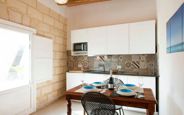 Historic Holiday Home in Favignana With Garden