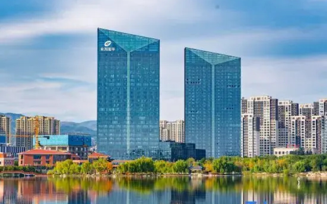 Donghu Lihua Grand Hotel