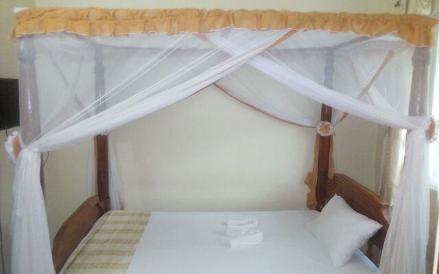 Kinondoni Diamond Hotel