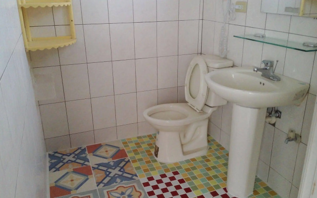 Caitlyn Hostel