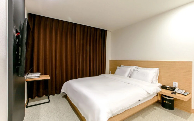 Hotel Restay