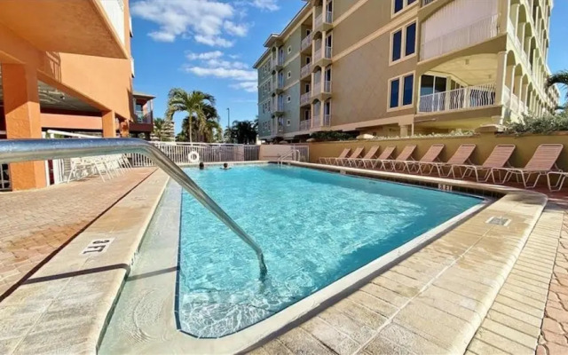 Chateaux 106 by Teeming Vacation Rentals