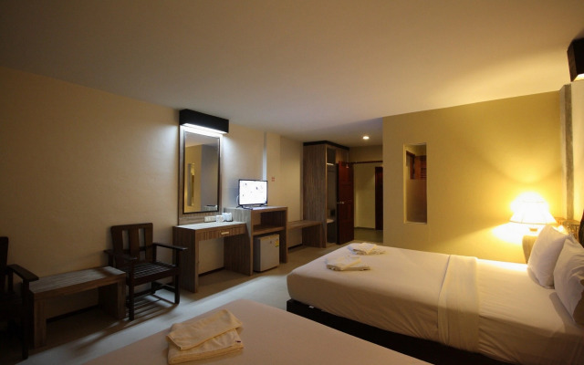 Baan Bandalay Hotel