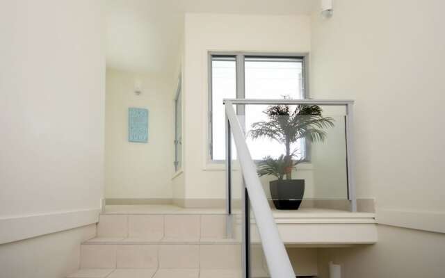 Pacific Blue Apartment 258, 265 Sandy Point Road