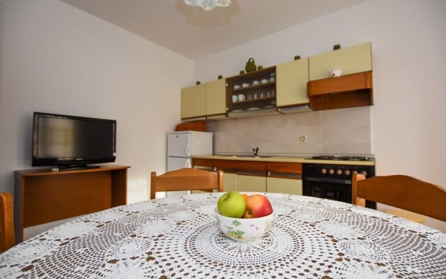 Luce - Family Friendly & Parking - A1
