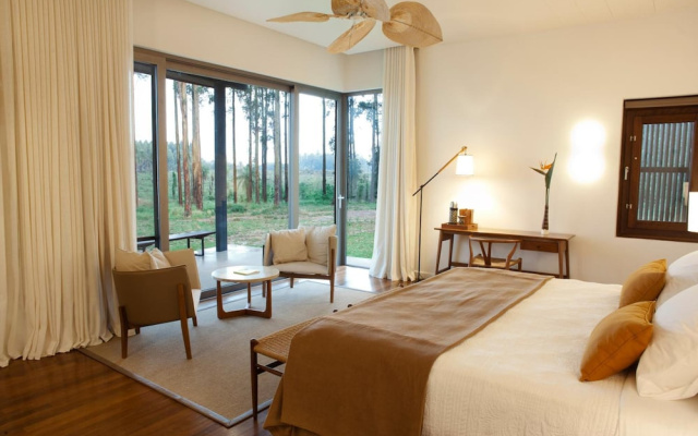 Puerto Valle Hotel de Esteros