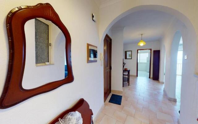 6th floor seafront apartment with open sea views