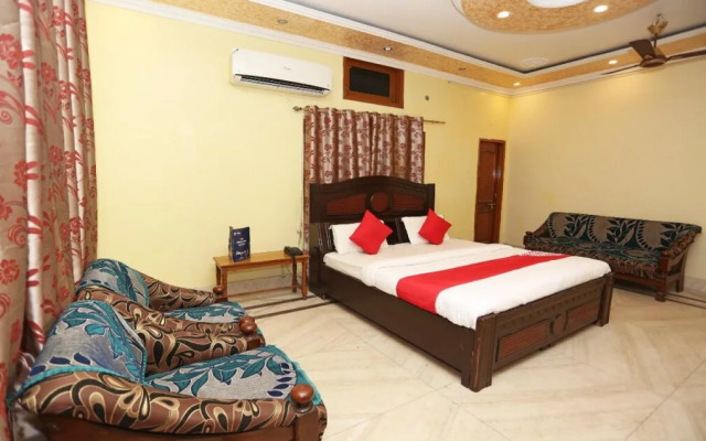 OYO 22897 Mangalam The Guest House